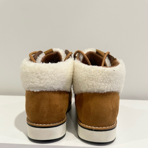 Winter boots - Picture 3 of 4